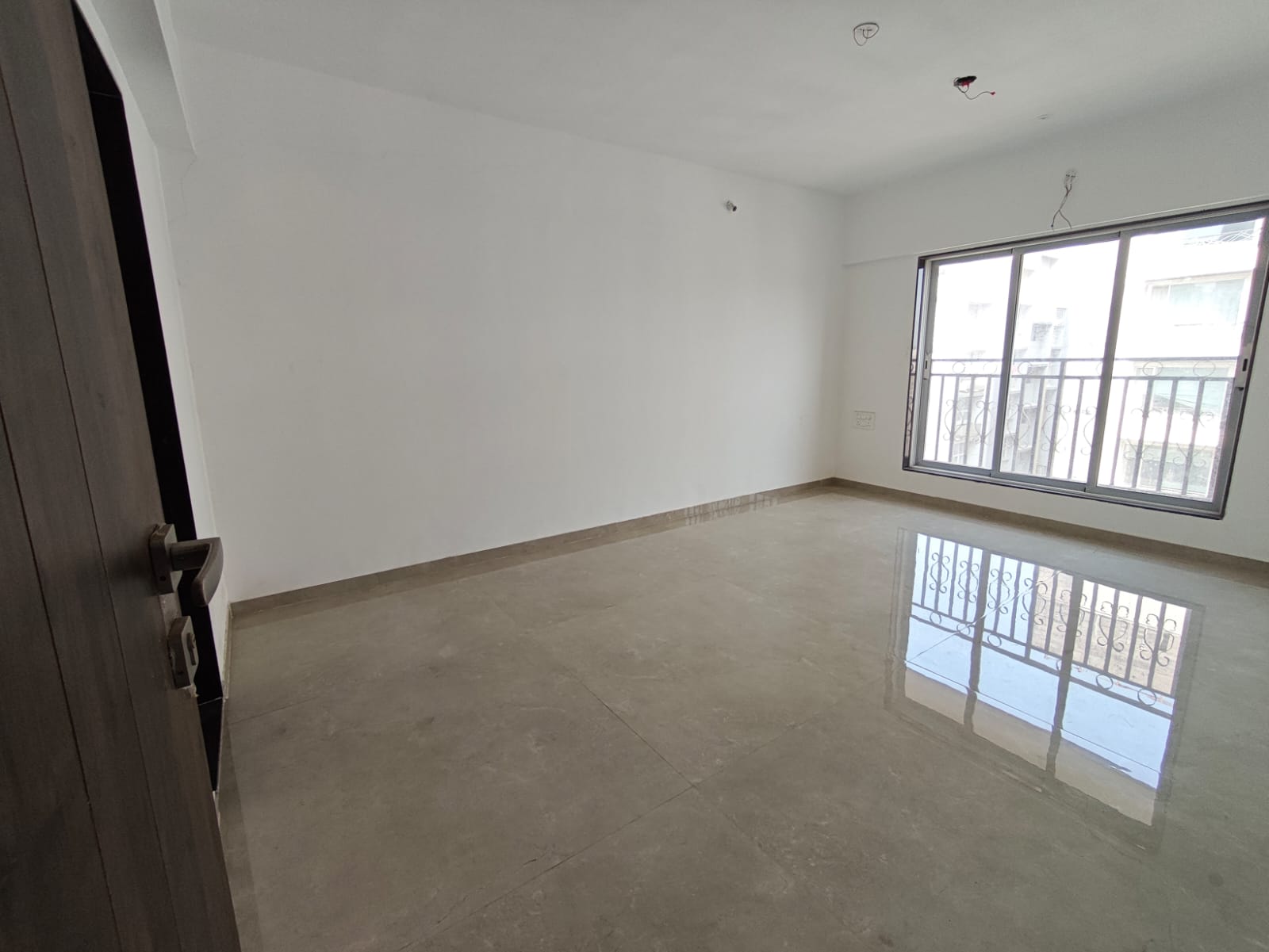 2 BHK-FLAT-FOR-SALE-IN-VILE-PARLE-EAST