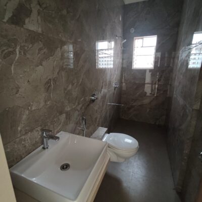 2 BHK FLAT FOR SALE IN SANTACRUZ WEST