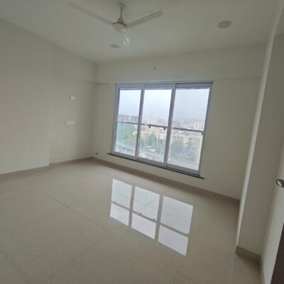 FLAT FOR SALE IN EAST
