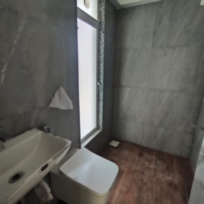 FLAT FOR SALE IN EAST