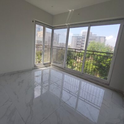 FLAT FOR SALE IN VILE PARLE EAST