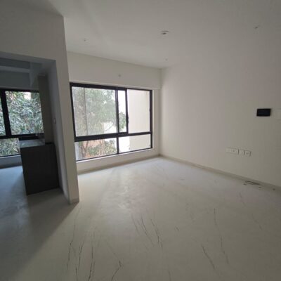 FLAT FOR SALE IN VILE PARLE EAST