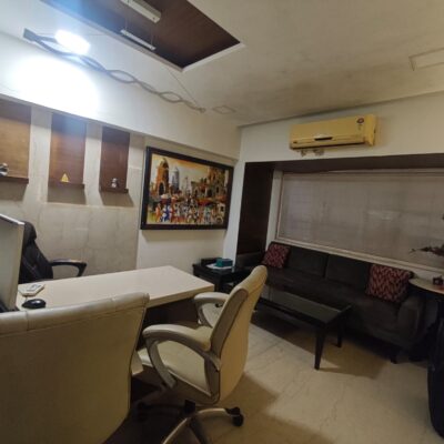 FLAT FOR SALE IN VILE PARLE EAST