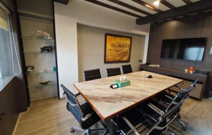 FLAT FOR SALE IN VILE PARLE EAST