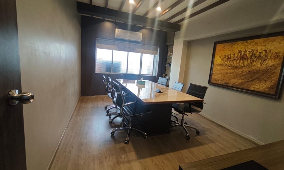 FLAT FOR SALE IN VILE PARLE EAST